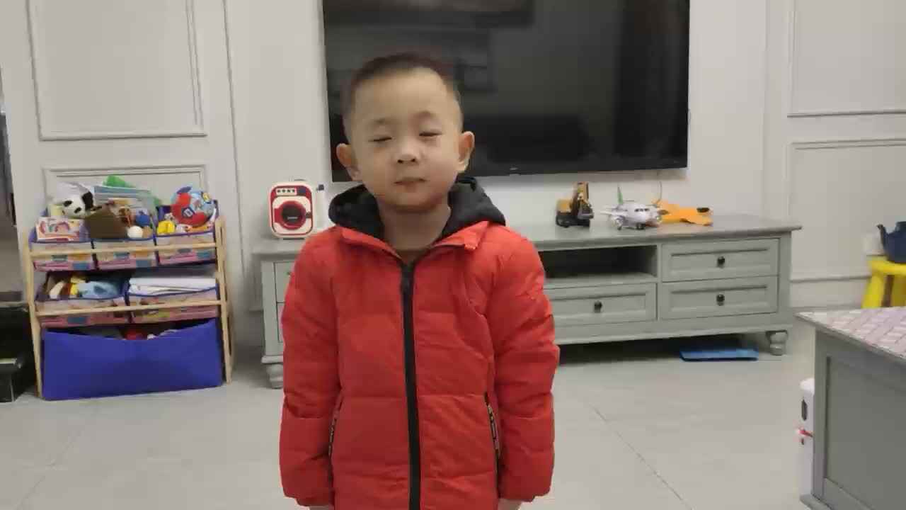 2021.12.6 陈子墨 《找一找家里的正方形、圆形、三角形》