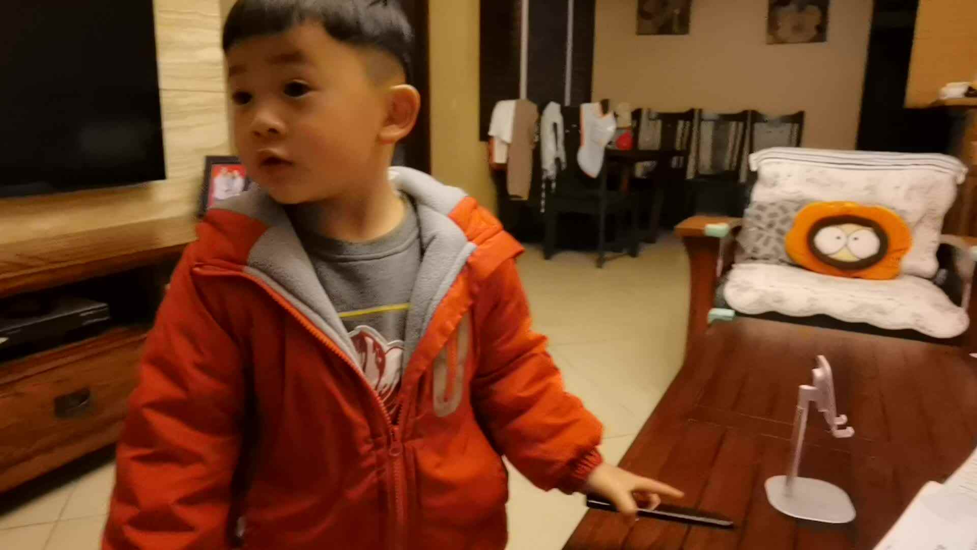 VID_20211209_182443.mp4