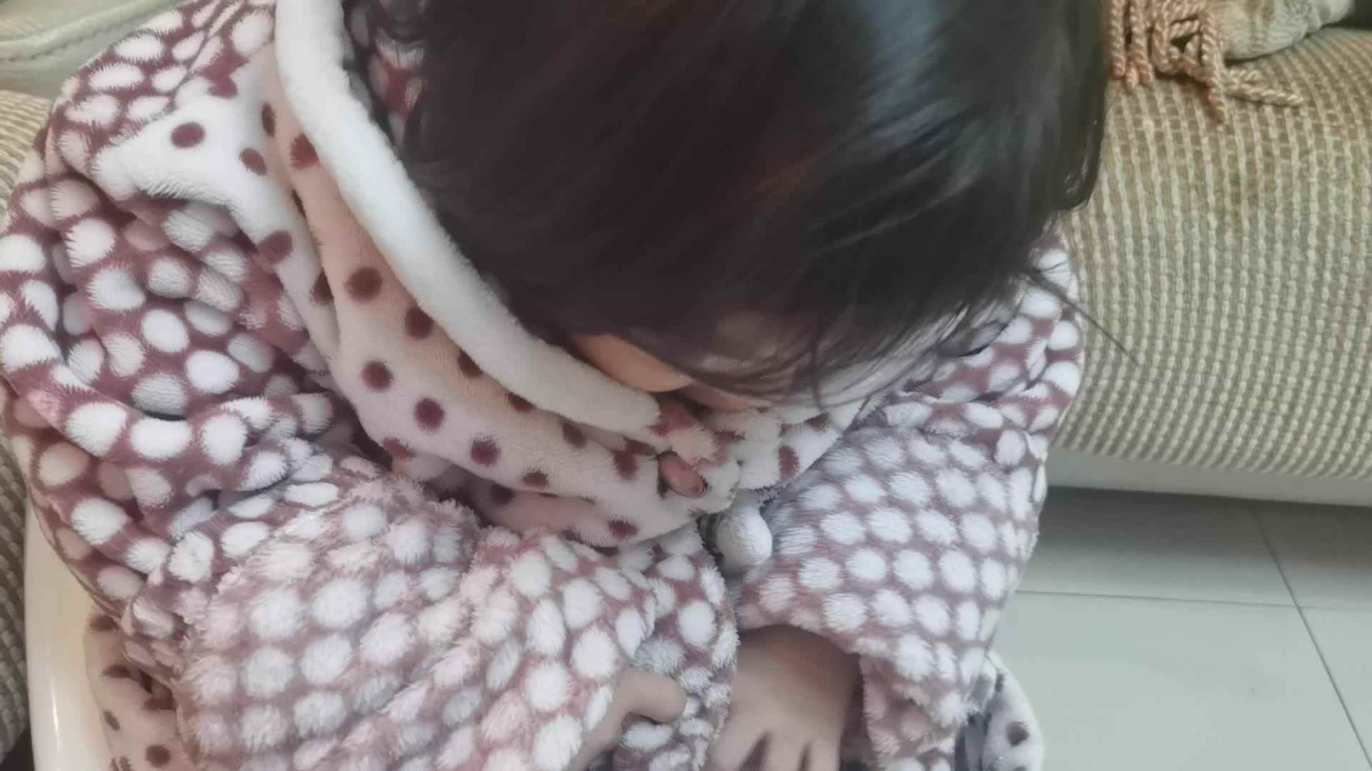 扣纽扣