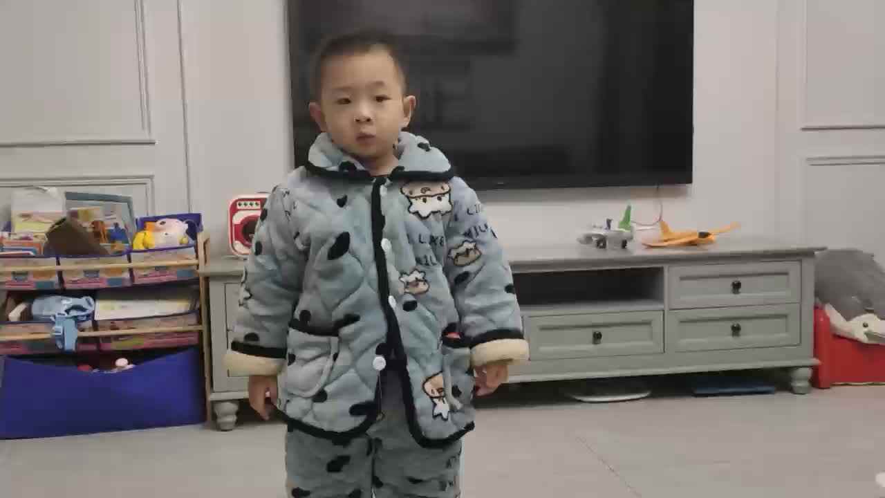 2021.12.29 陈子墨 诵读古诗《黄鹤楼宋孟浩腾之广陵》