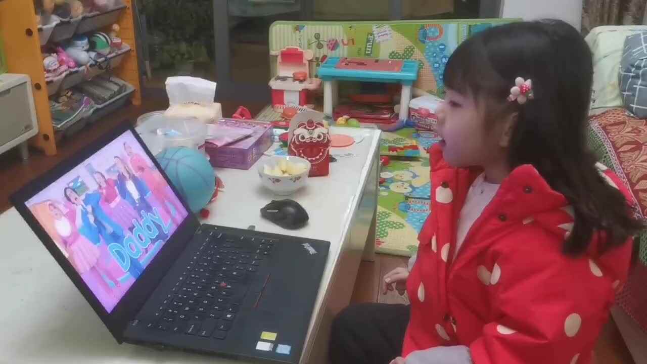 2022.1.1《手指家庭》.MOV