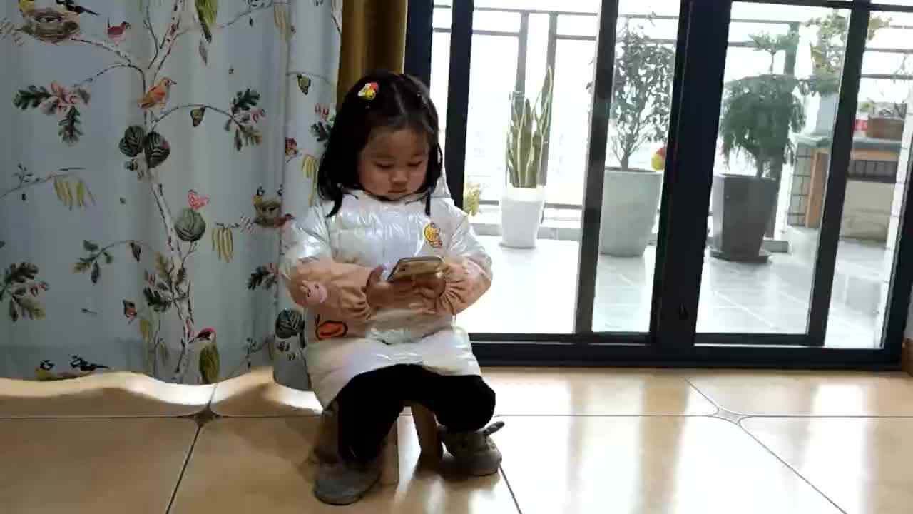 2022.1.3闯关练习-英文儿歌《Family Finger》