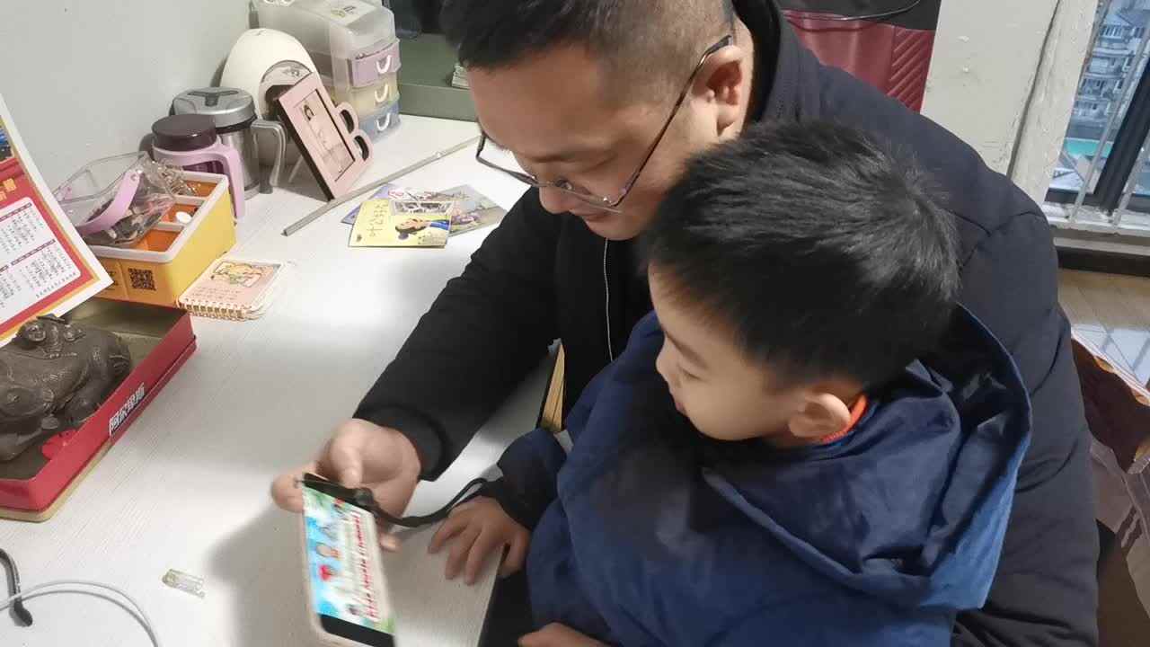 2022.1.29白梓辉英语故事《animal figures》4.mp4