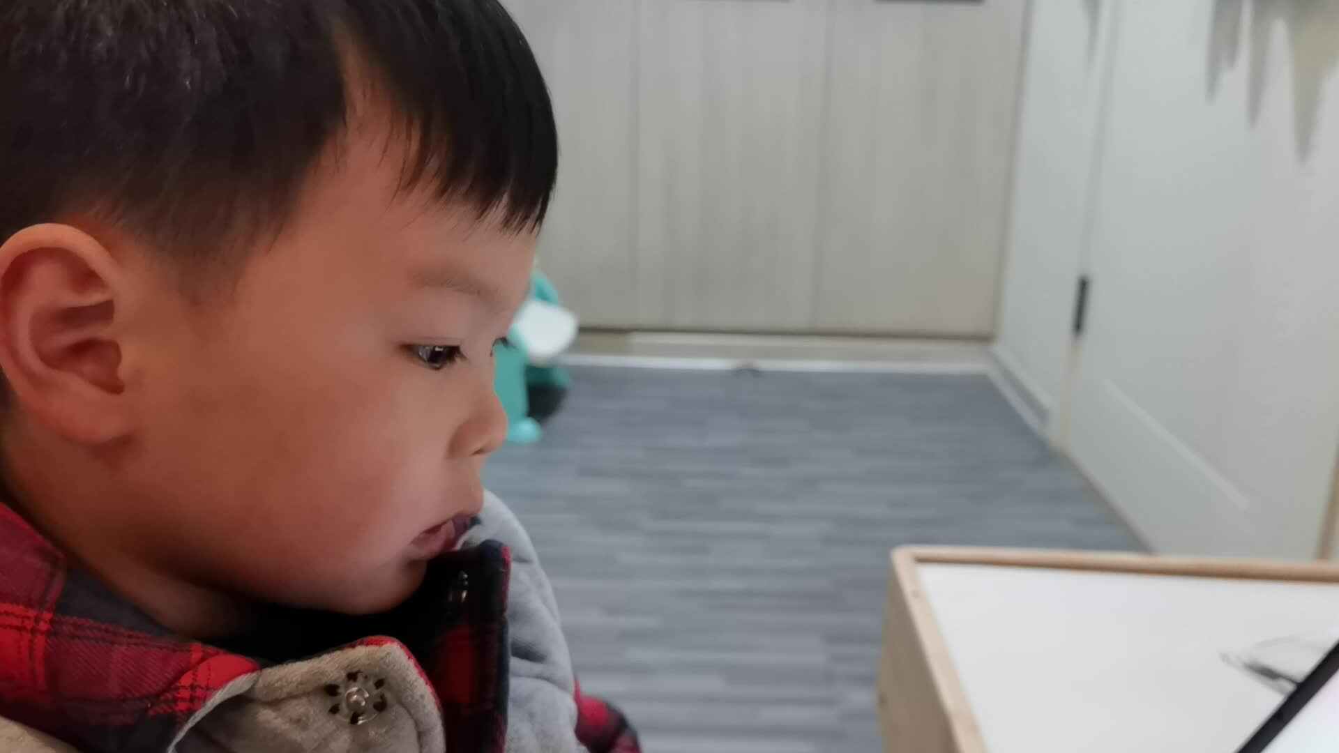 VID_20220107_203420.mp4