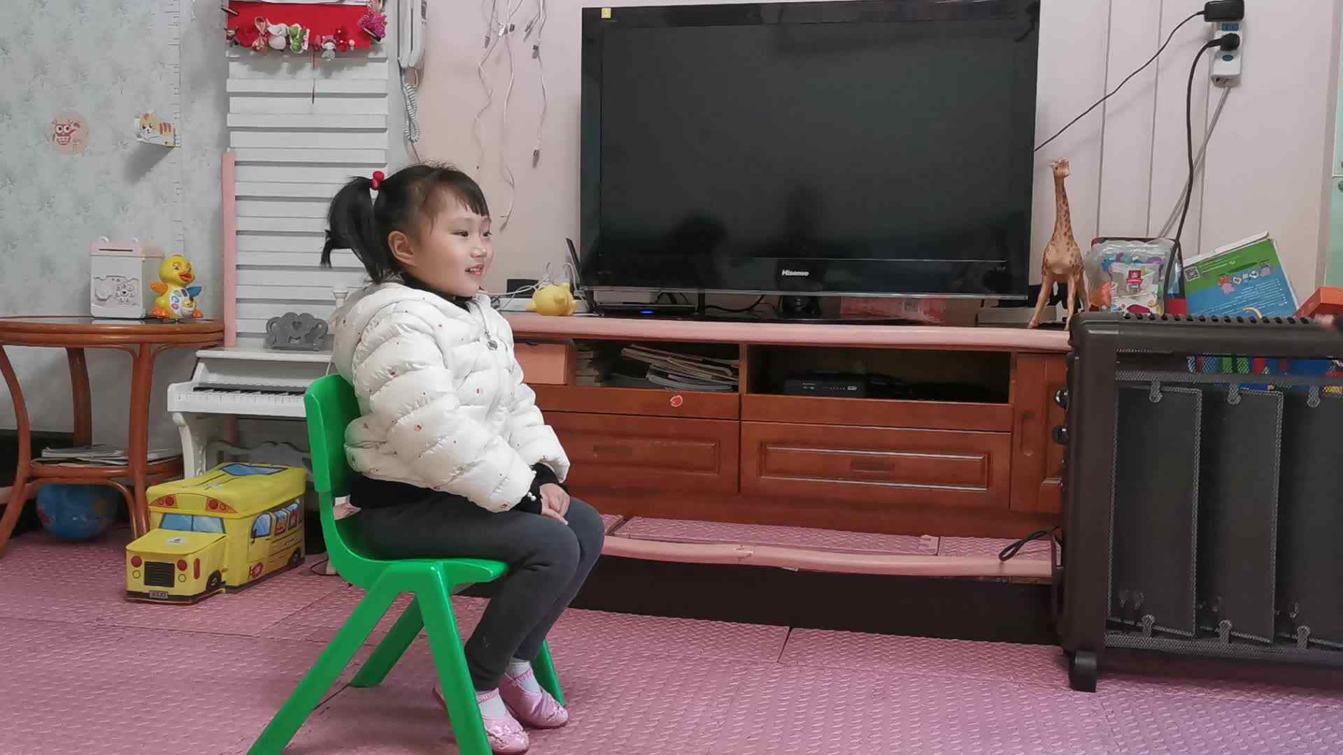 VID_20220215_175858.mp4   2022年2月14日 坐姿练习