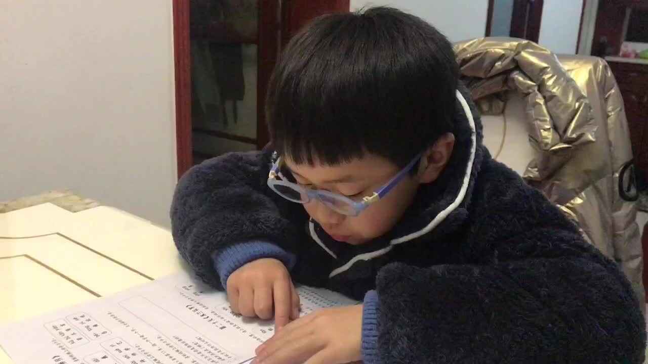 实验学前2班阅读打卡之木兰从军.MOV