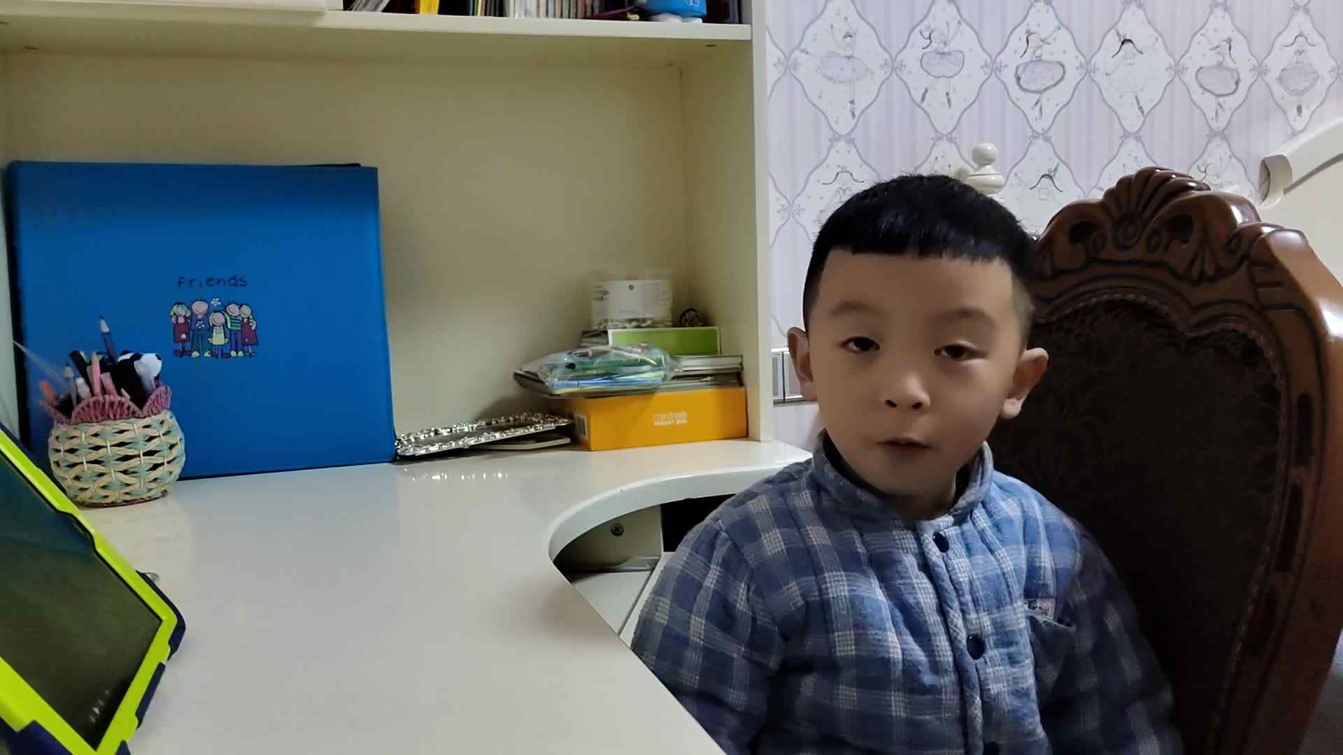 三只小猪.mp4