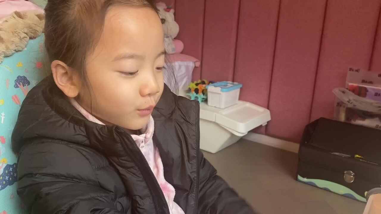 2022.2.1实验学前一班8号作业反馈《牛郎织女》