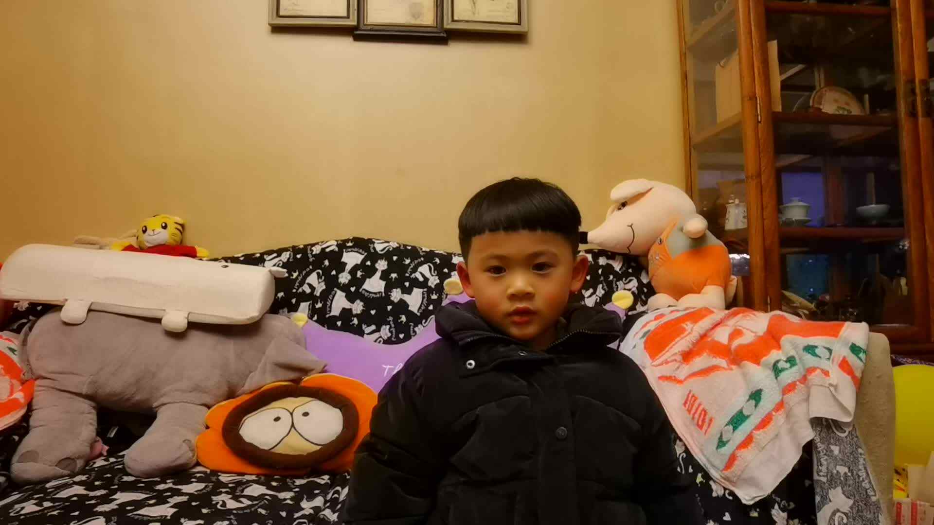 介绍保安室.mp4