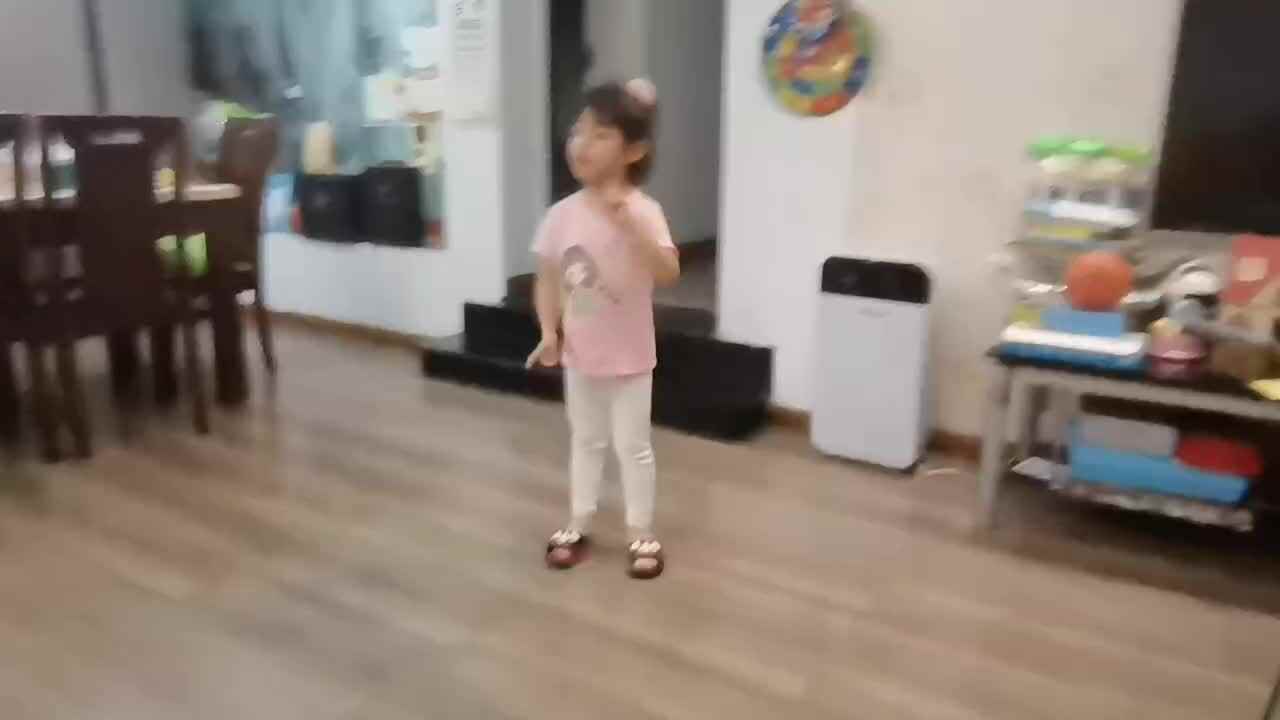中A班张智研—《英文儿歌》