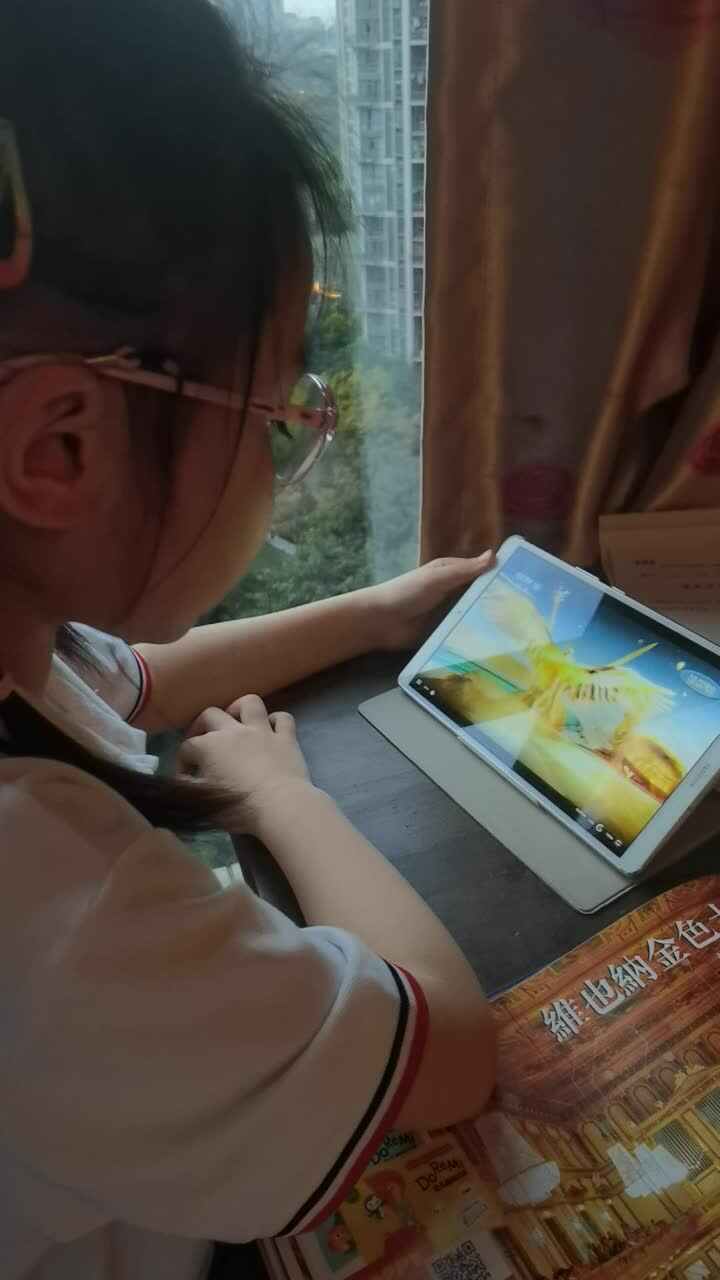 甘语墨2022.3.18英语视频观看（二）
