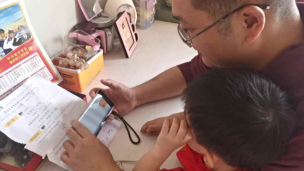 VID_20220312白梓辉《多少手指》.mp4