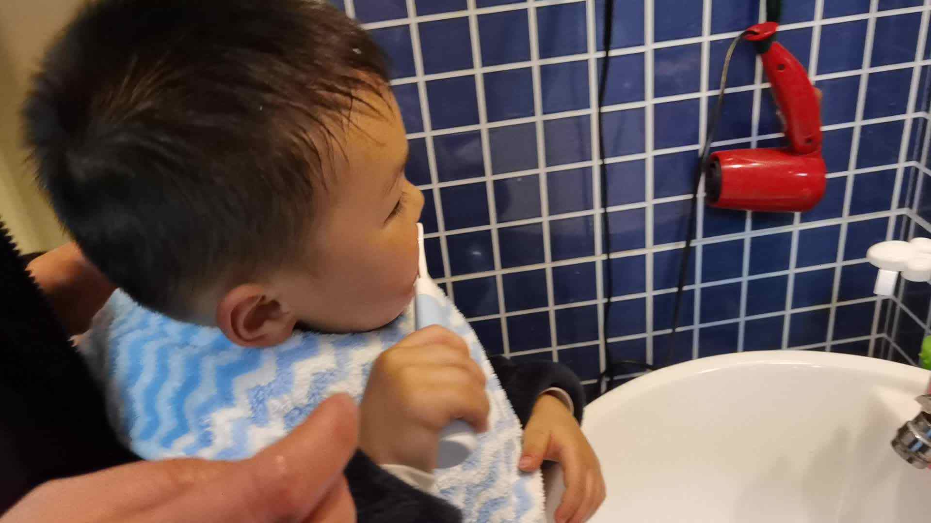 VID_20220306_211248.mp4