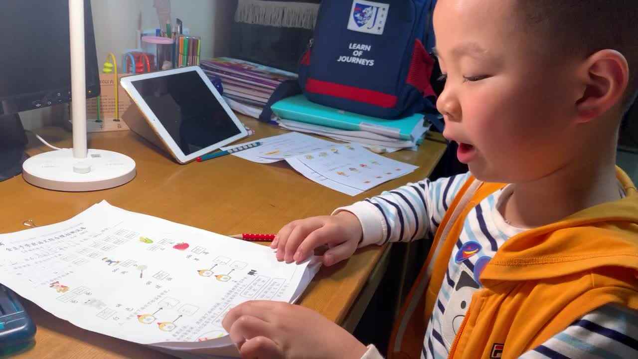 3.11语文作业-看图说话-好词袋袋裤