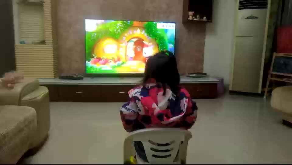 观看视频（小兔子乖乖）
