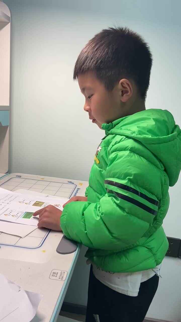 2022.3.24 赵俊熹《口述图片》