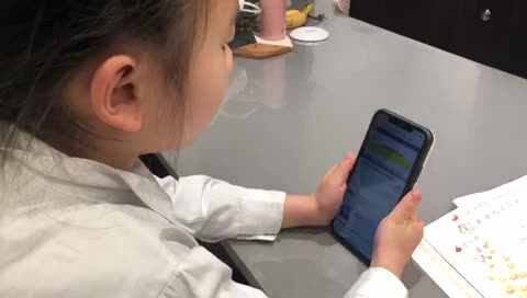 2022.3.15实验学前一班8号作业反馈