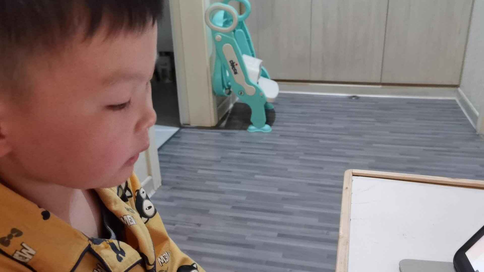 VID_20220315_195047.mp4