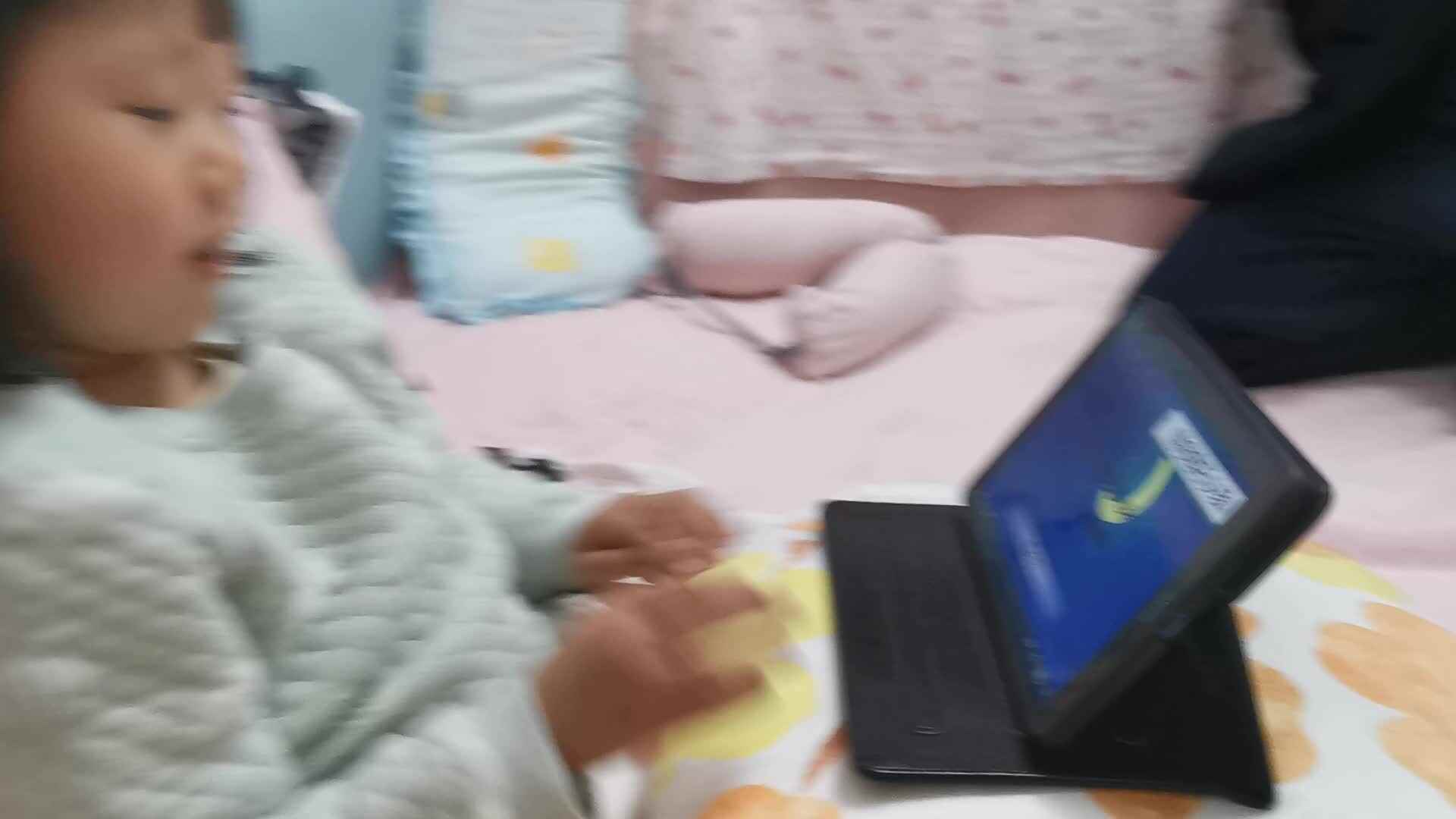 VID_20220308_211231.mp4  3月8日古诗《除夜宿石头驿》