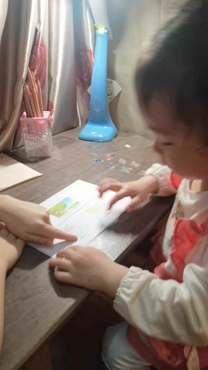 甘桐语2022.3.18英语指读