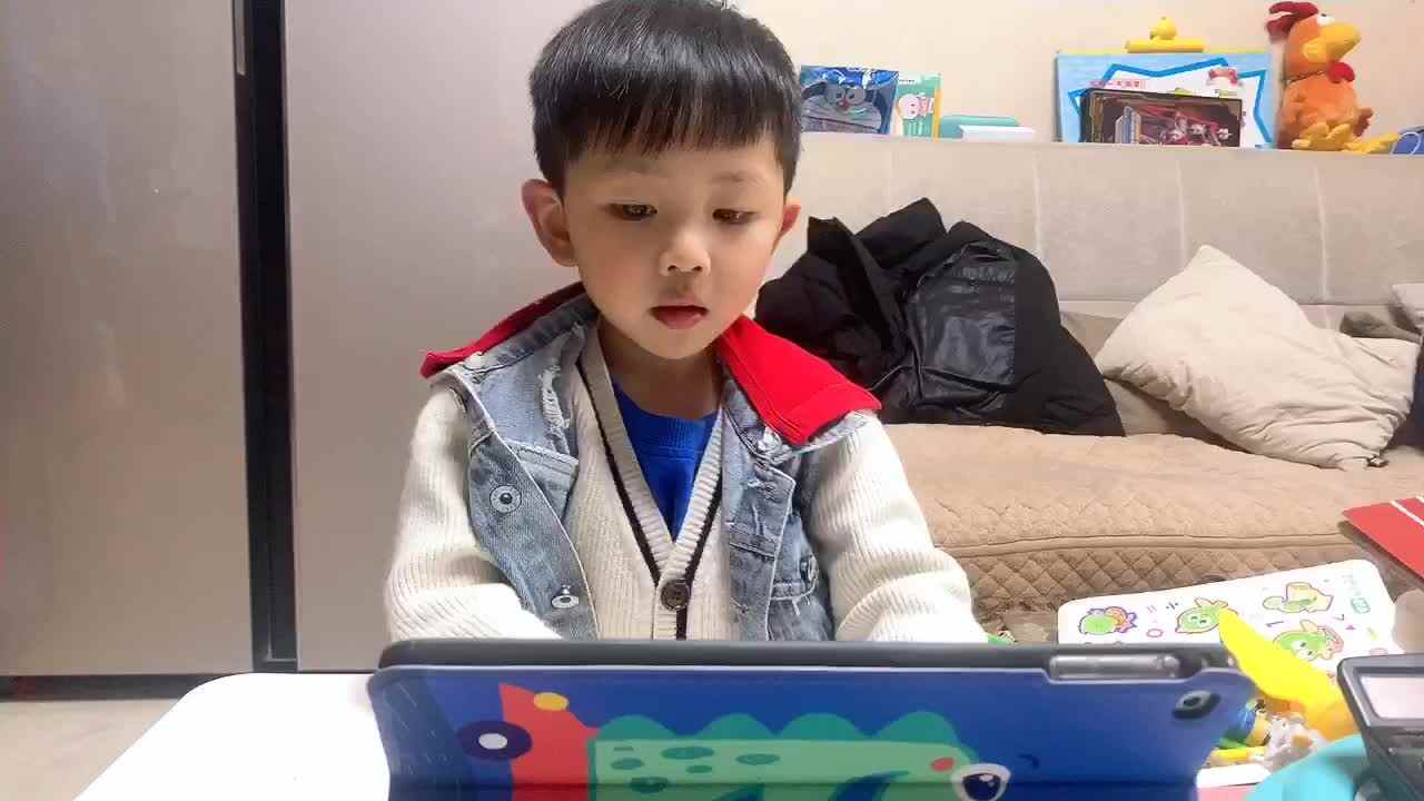 2022.3.24观看《背书包的学问》
