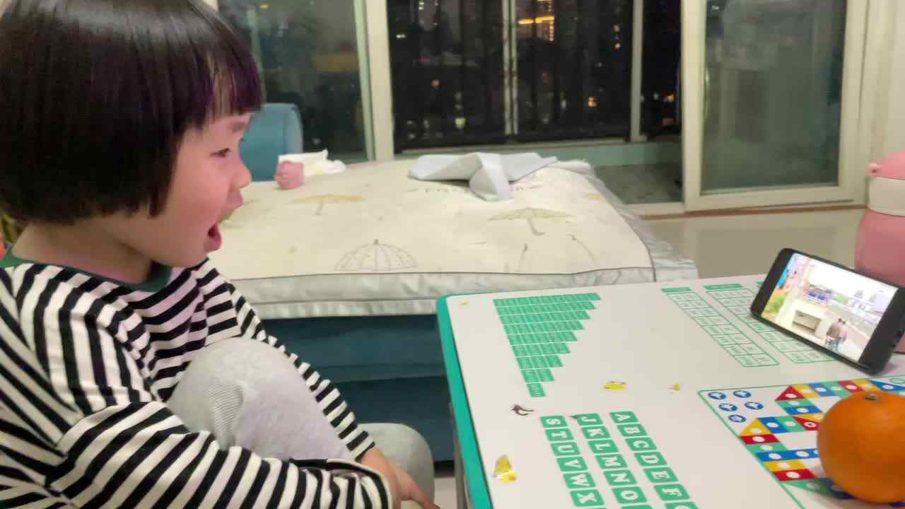 小A班何林夏闯关练习2022-03-15.mp4