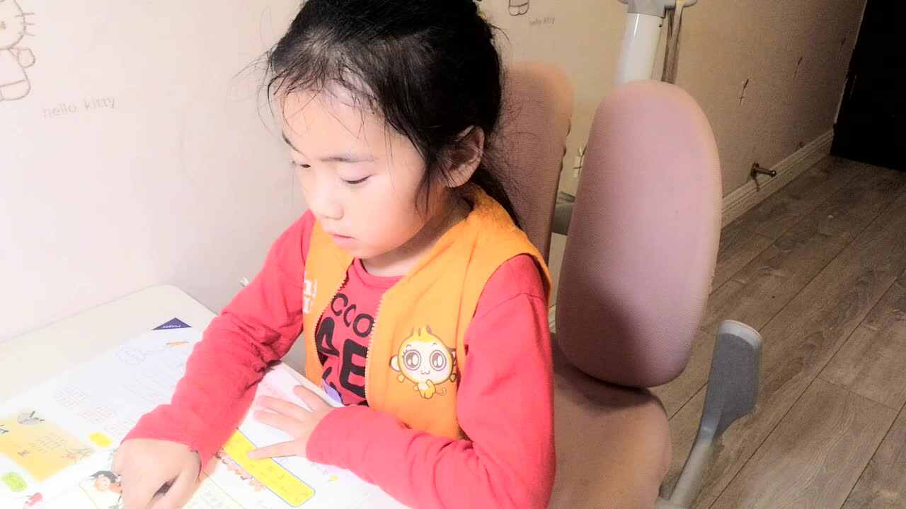 20220411学B班黄诗淇《指读课文》