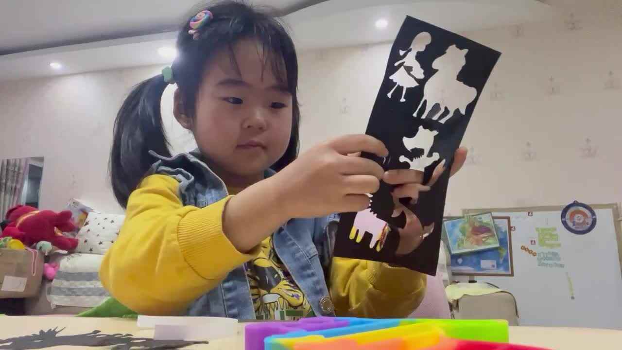 制作皮影戏trim.91B64654-B616-4E2E-80A0-7802BC6BF060.MOV