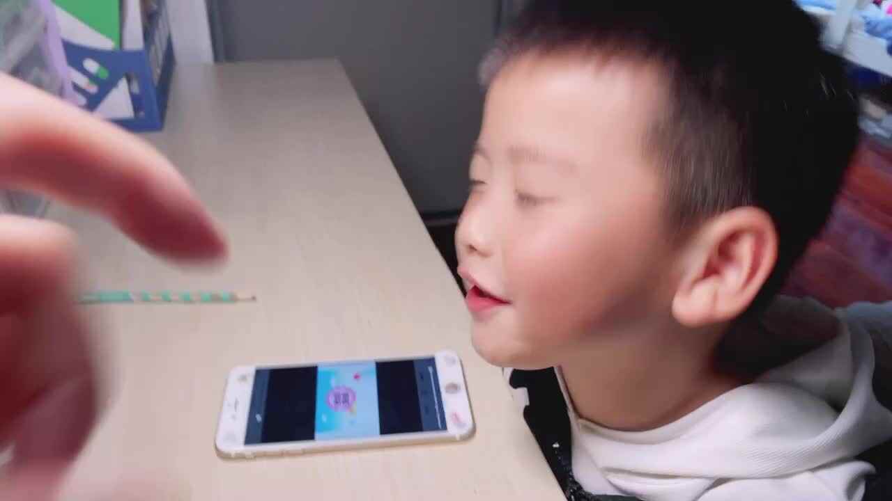 社会安全--《走天桥、地下通道》