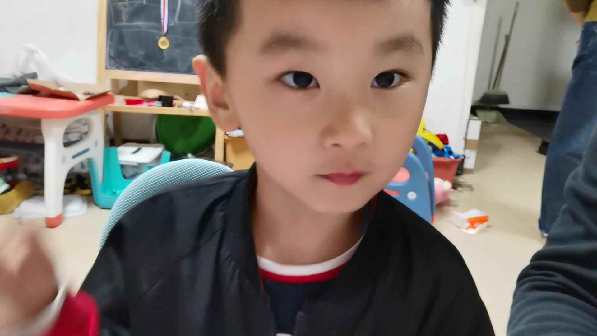 大B班刘梓浩闯关练习.mp4