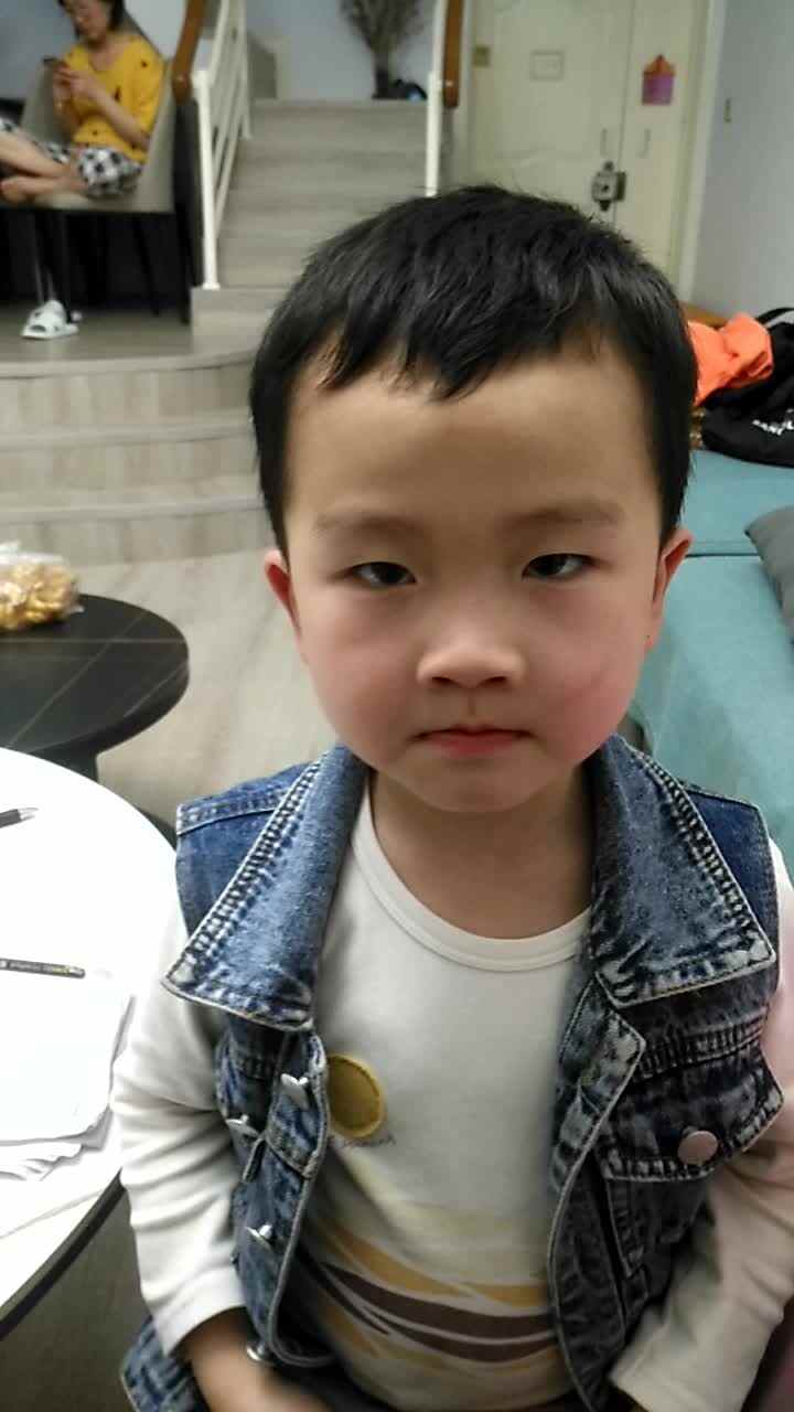 VID_20220408大B班汪林泽闯关练习