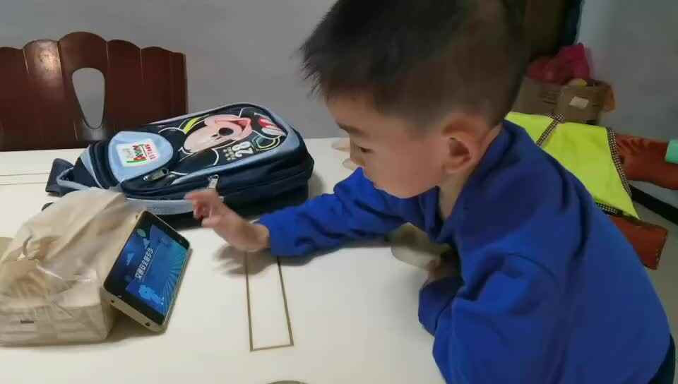 2022.4.27白梓辉《交通安全》.mp4