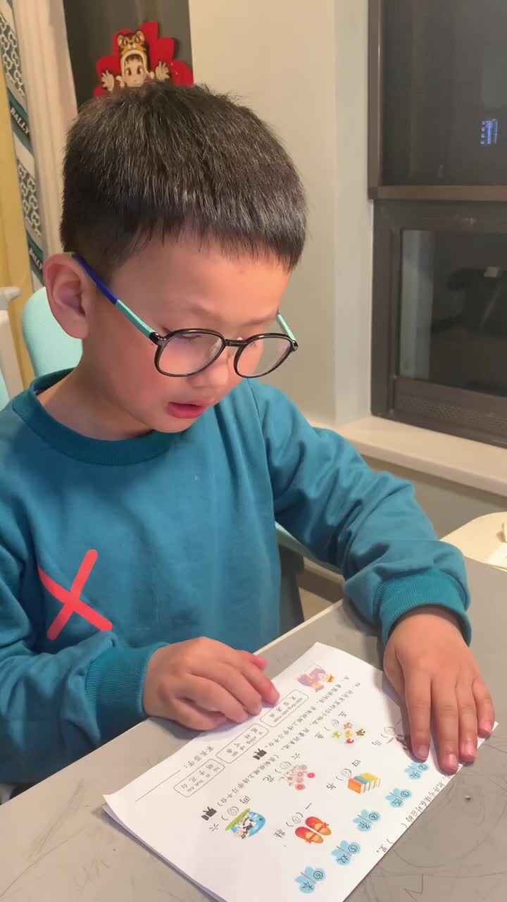 2022.4.8看图读词语.MOV