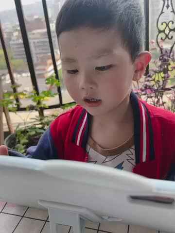 中B班丶李北洋（H丶h）44C5021E12E5.MOV