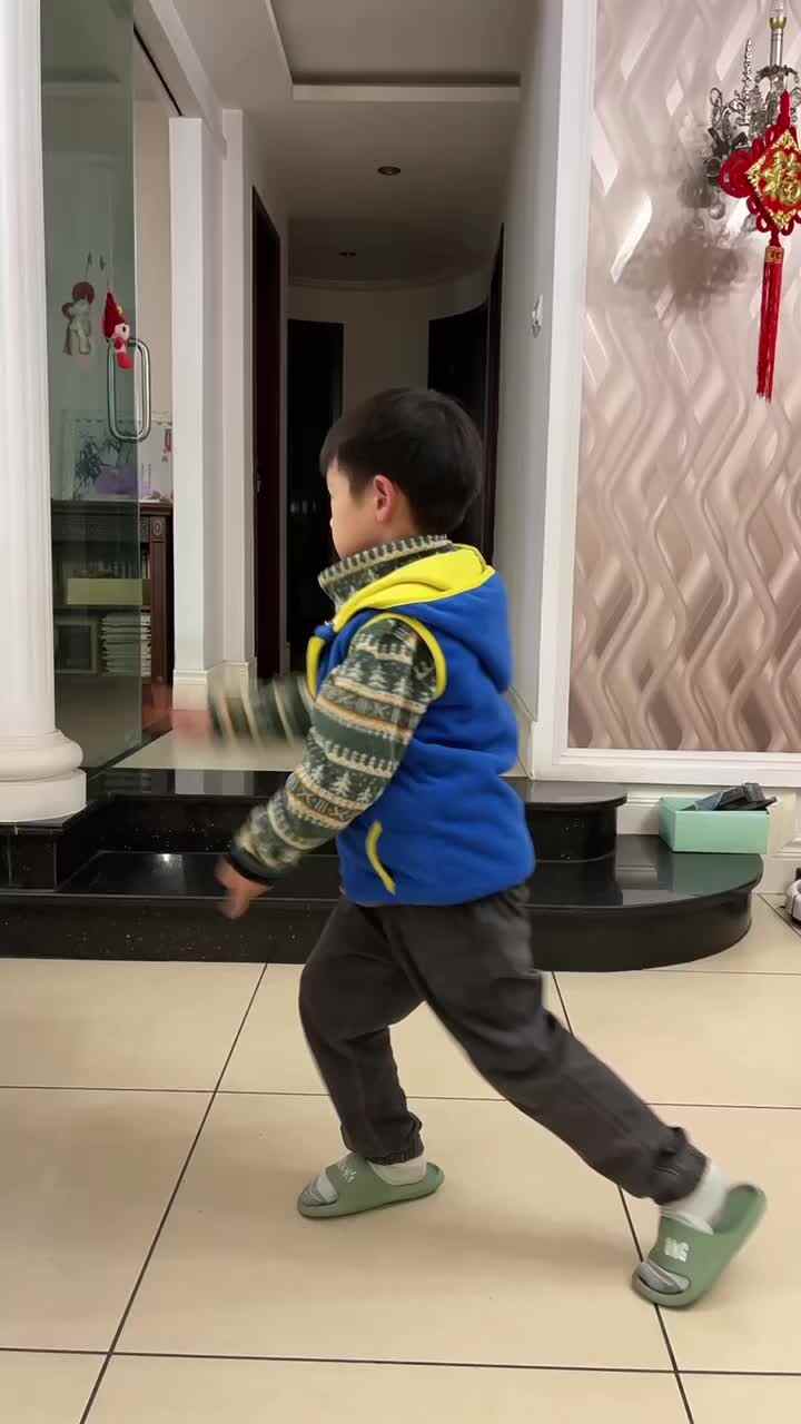 2023级B班20220401吴艺轩闯关练习-《十个十个数》.MOV