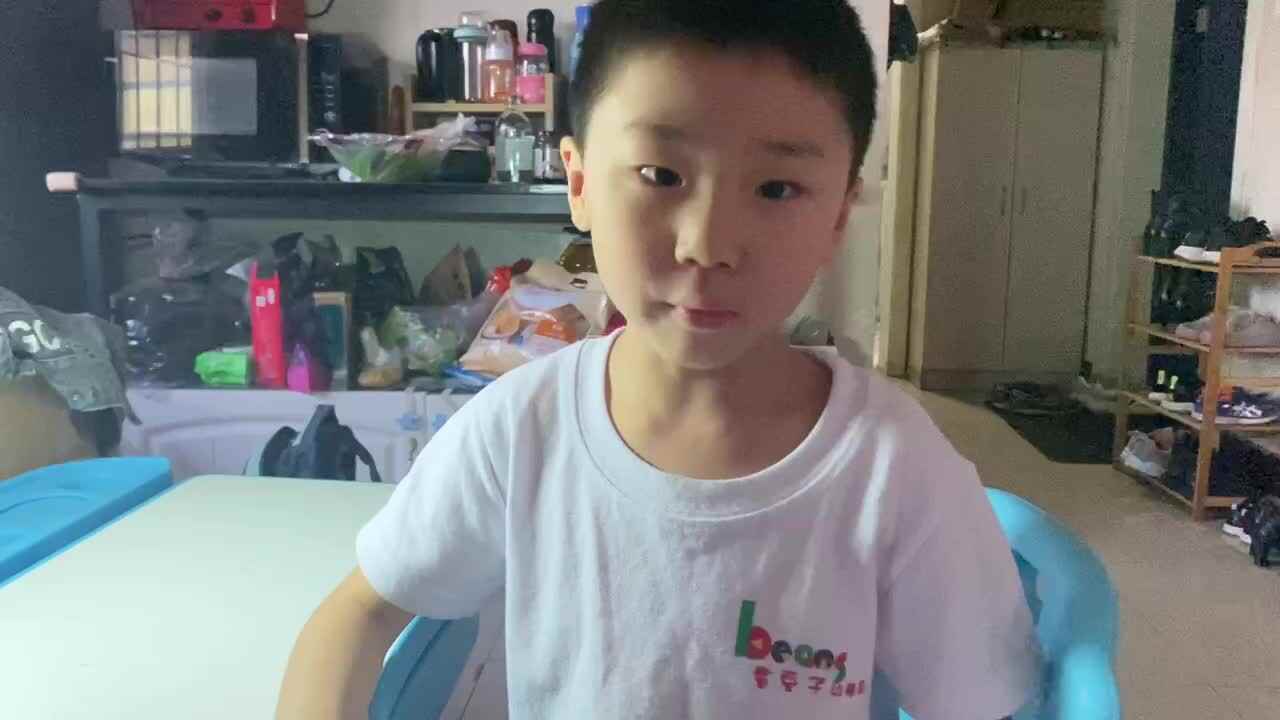 被困房中
