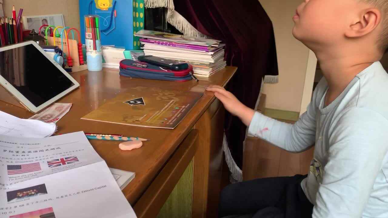 4.22英语作业—回答问题
