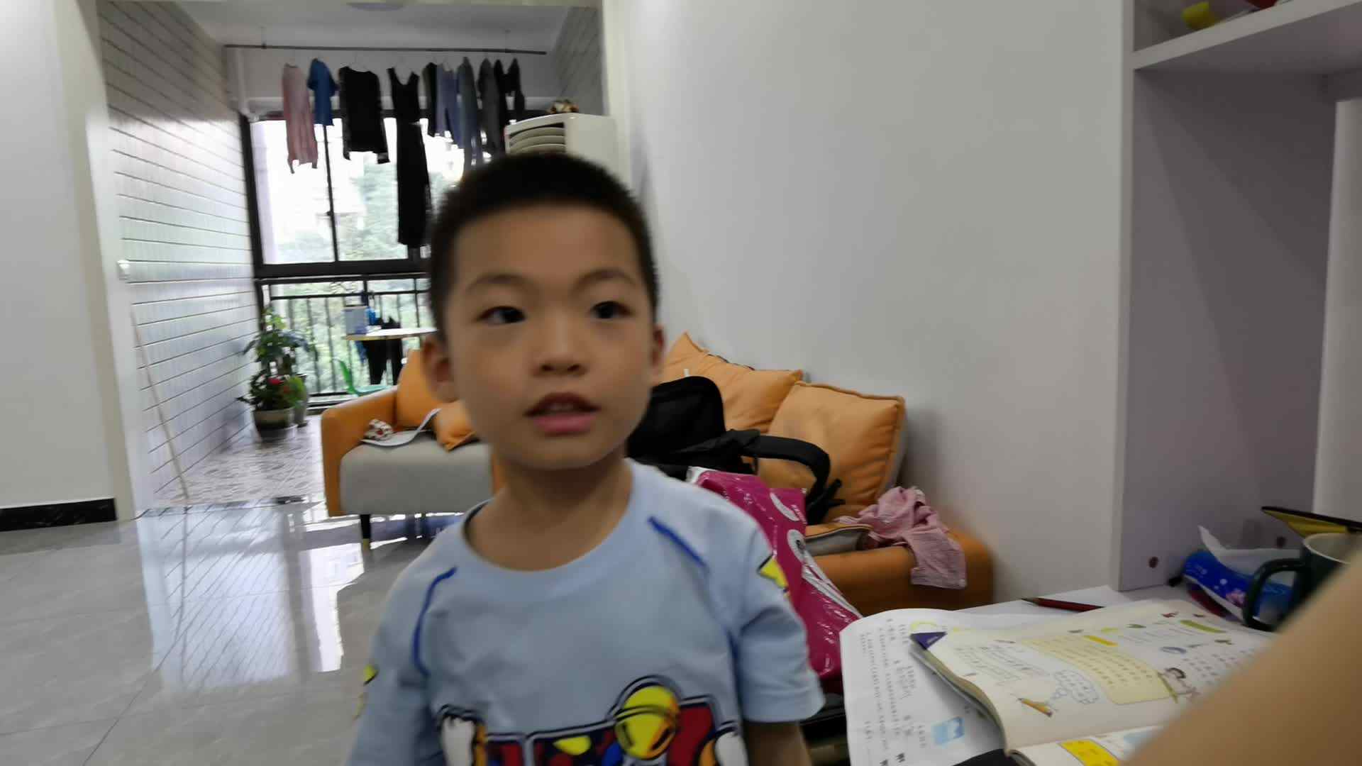 VID_20220426_183442.mp4