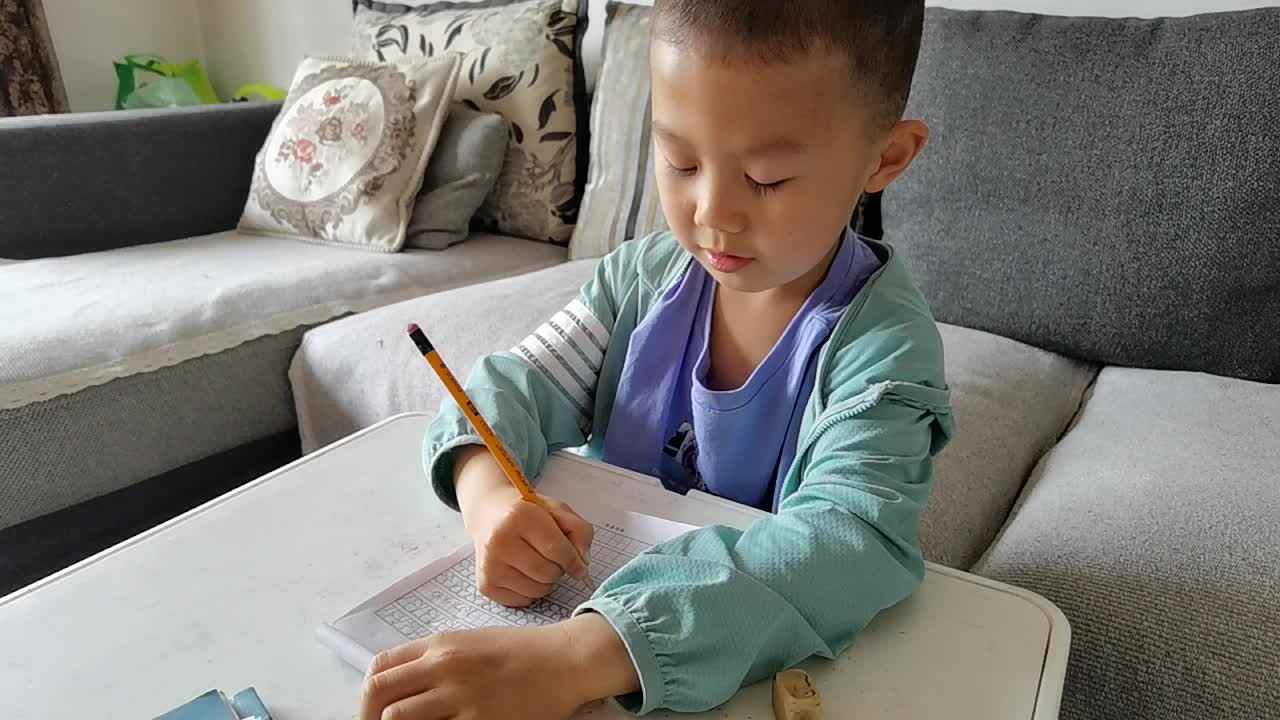 书写数字38和39.mp4