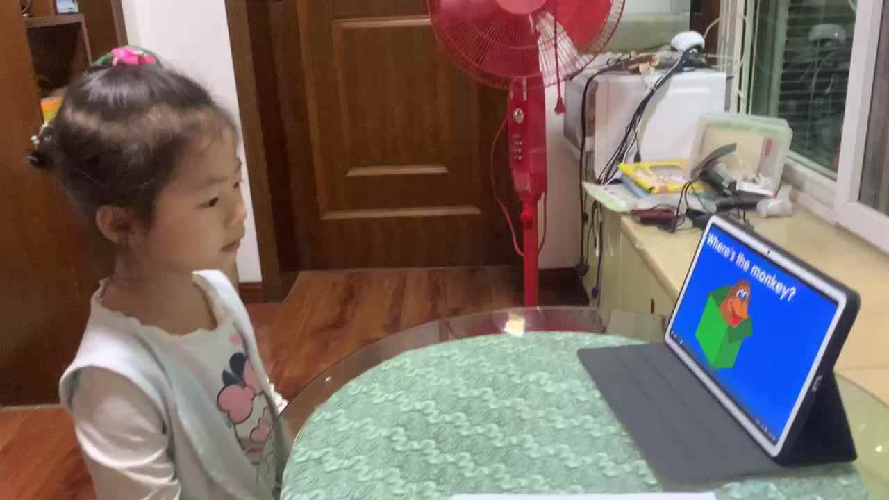 ⁣⁣2022.5.14闯关练习观看、跟唱英文儿歌《它在哪里？》