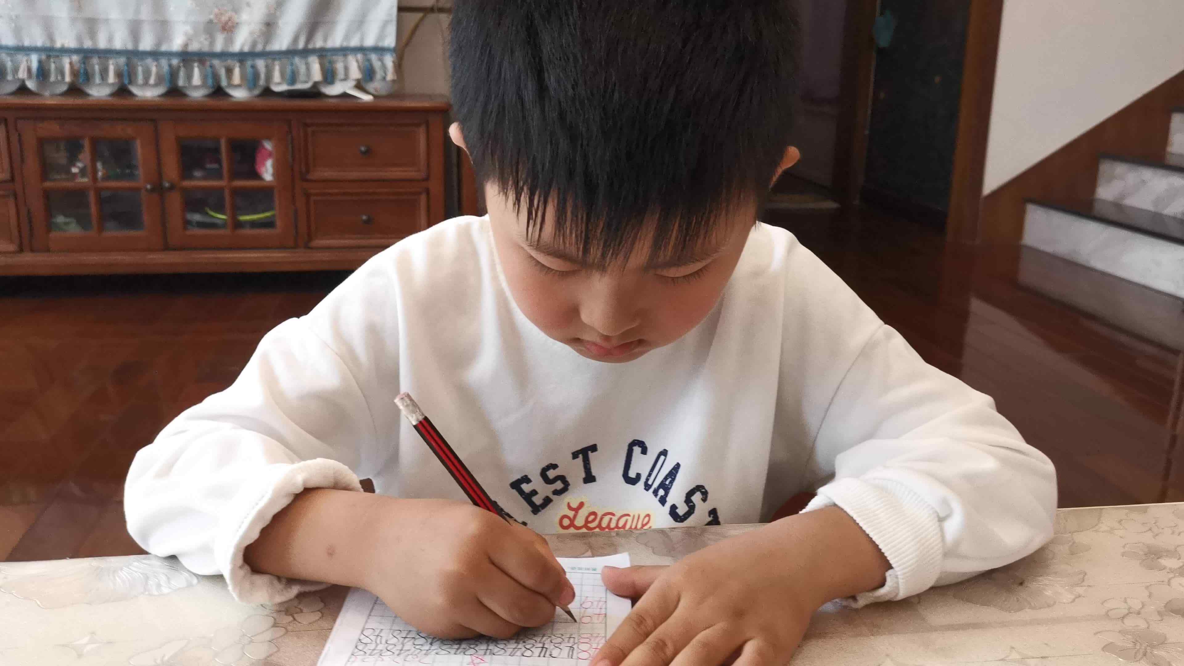 书写数字49、50.mp4