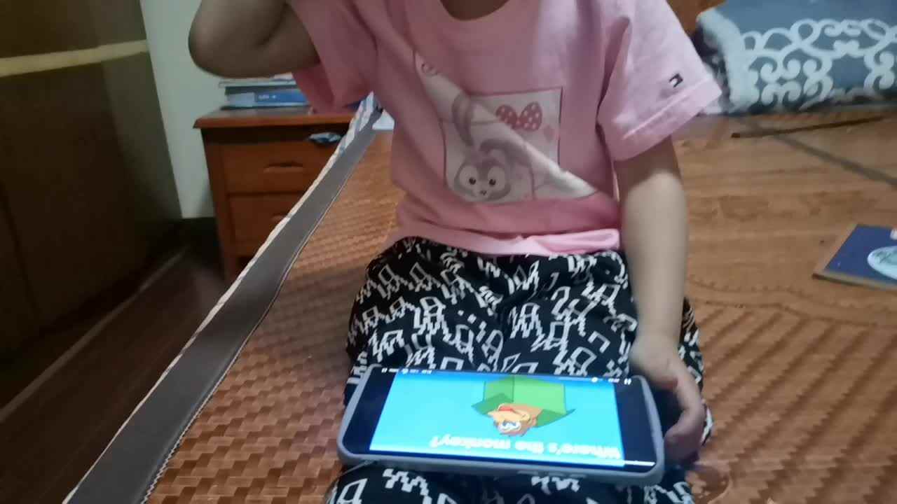 观看英文儿歌（Where is it？它在哪里？）