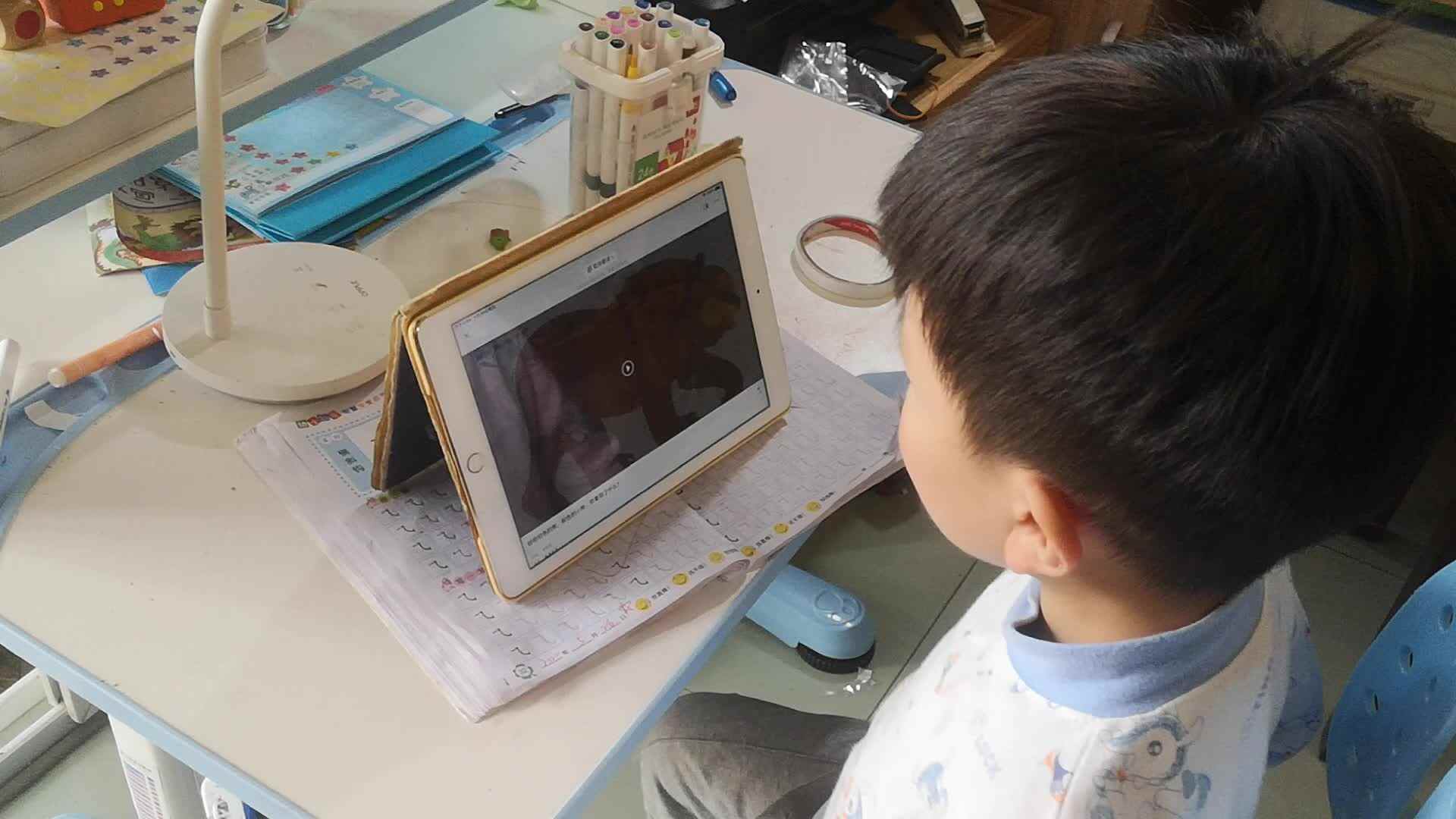 20220529大B班邱潇然闯关练习