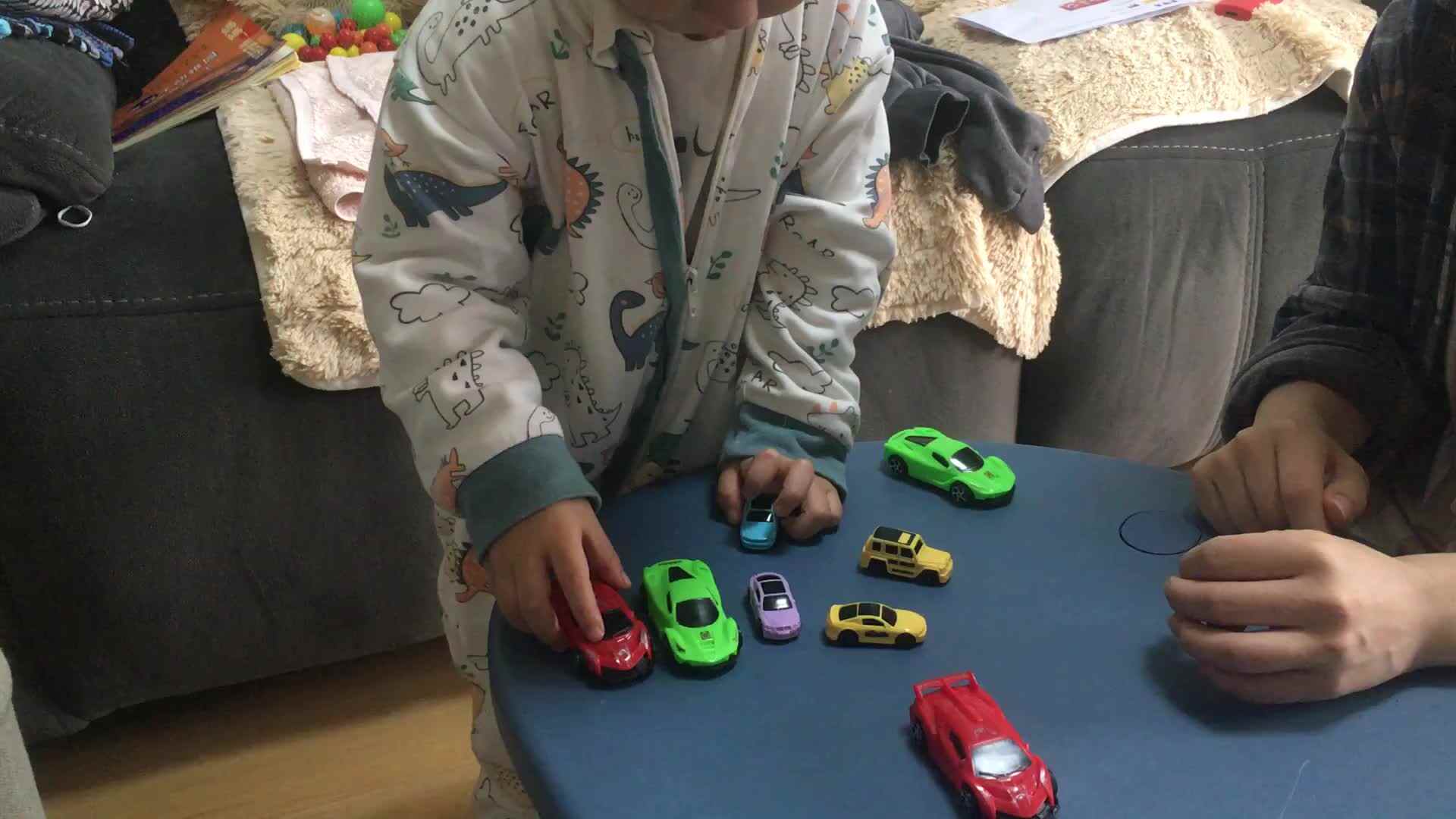 2022-05-04 郭睿珩 大小规律排序.mp4