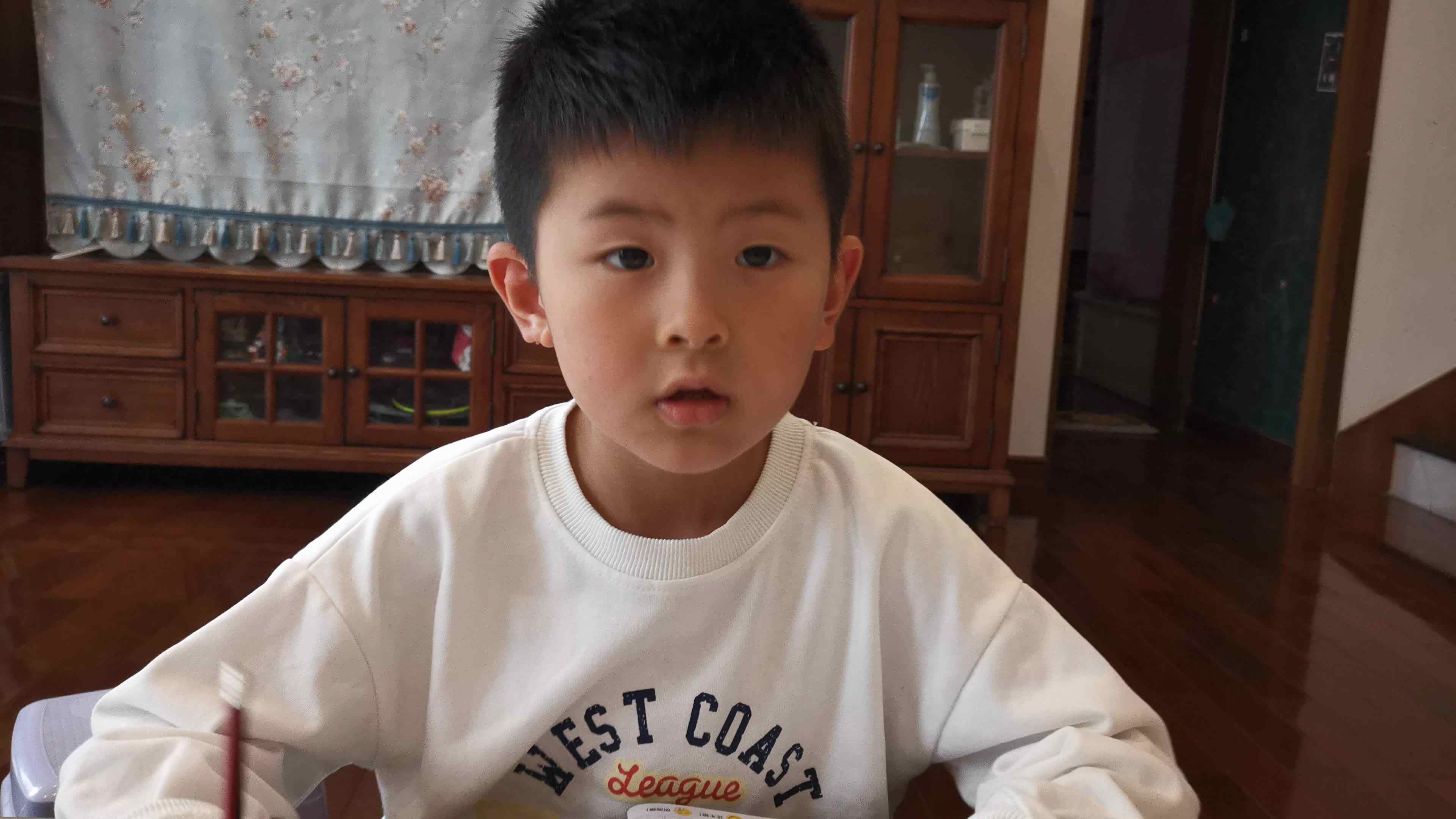 书写笔画横折弯钩、斜横钩.mp4