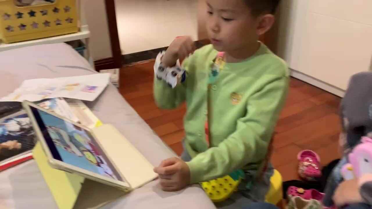 英语绘本-我的妈妈.MOV