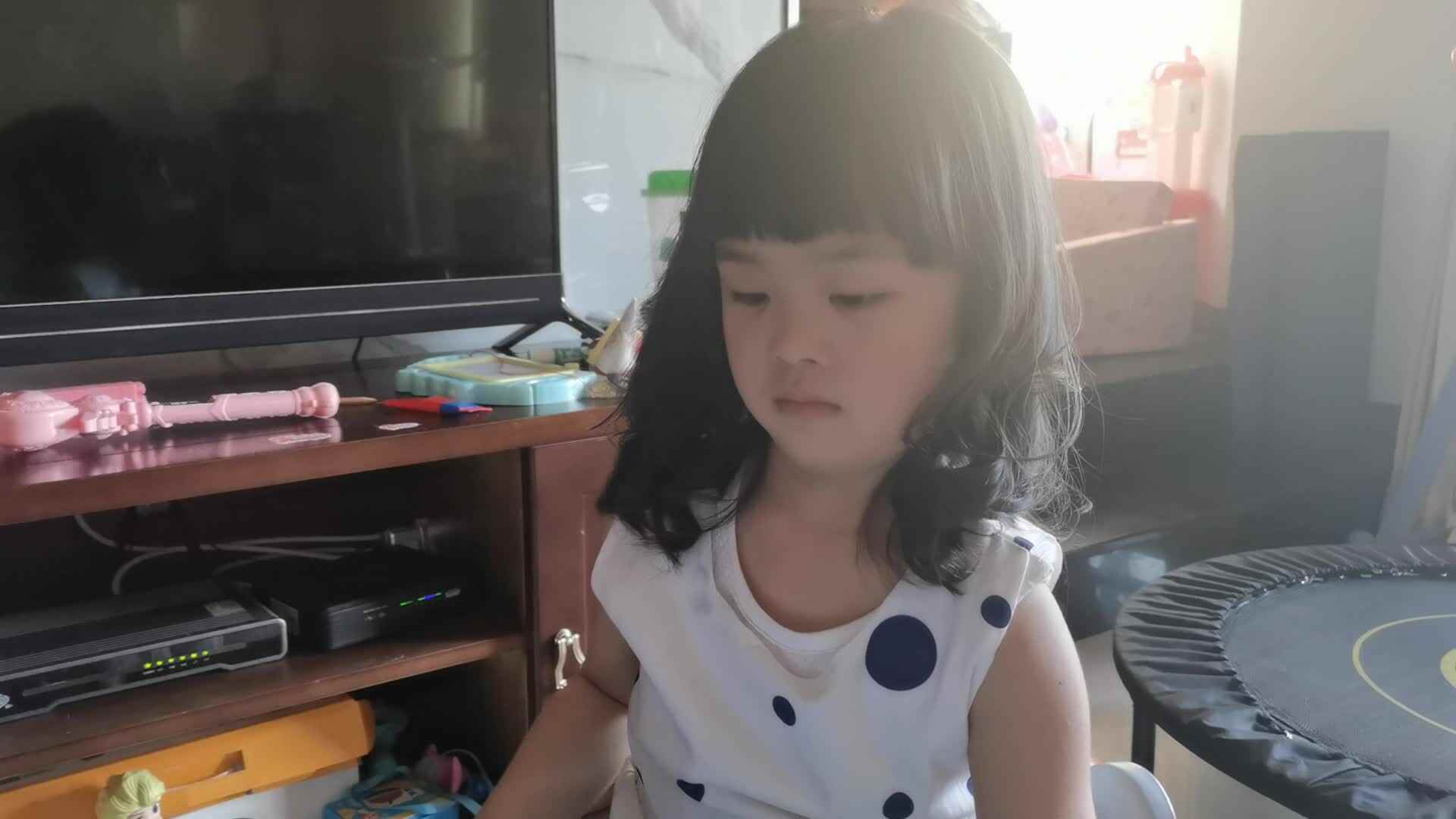 2022.4.29侯奕帆闯关练习观看《重庆磁器口》