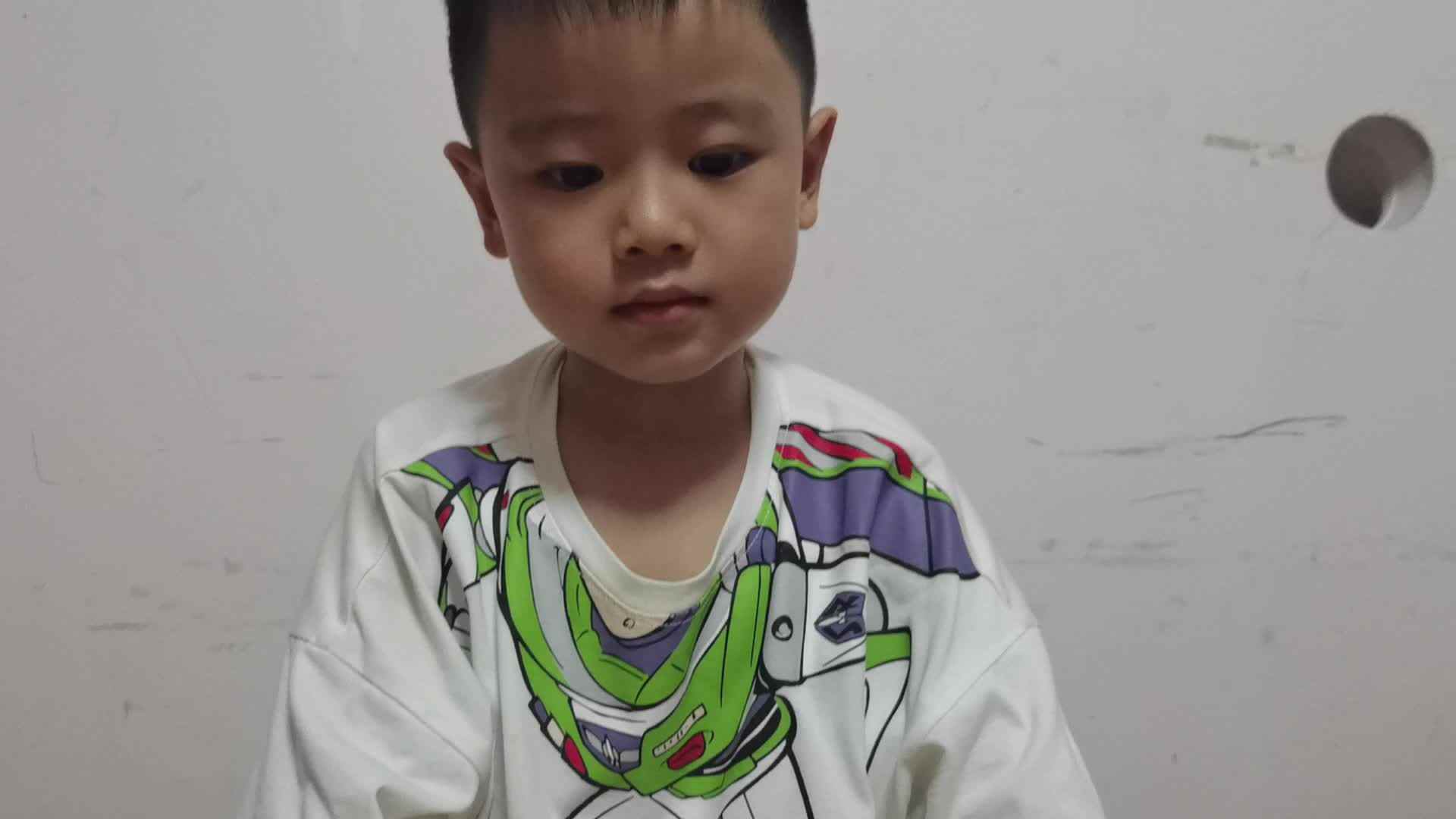 2022.6.23 跟读《jump》《juice》