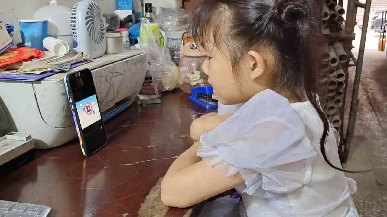 安全自救《家中进小偷》