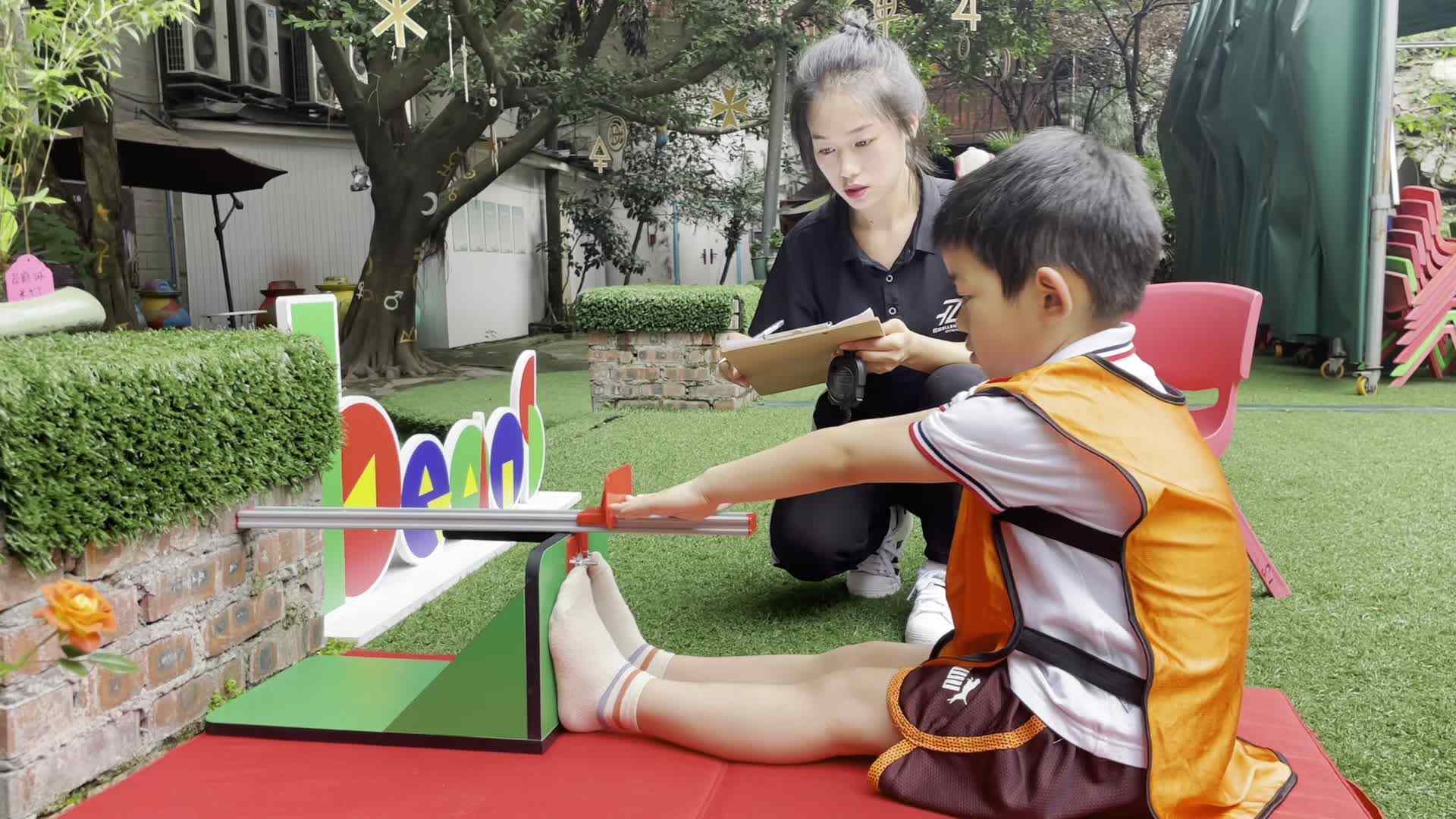 金豆子体能测试——童昱然